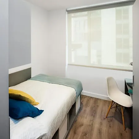 Zeni Apartments, 5 Bed Apartment In The Vibrant Docklands * Dublin